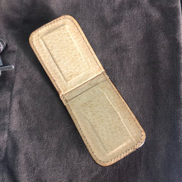 CF Magnetic Leather Money Clip Made in Italy - Picture 5 of 5